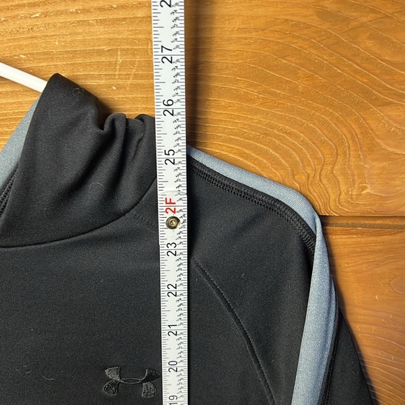 Under Armour Wonens Sweatshirt hooded black Large Lightweight Reflective Pockets - Picture 3 of 8